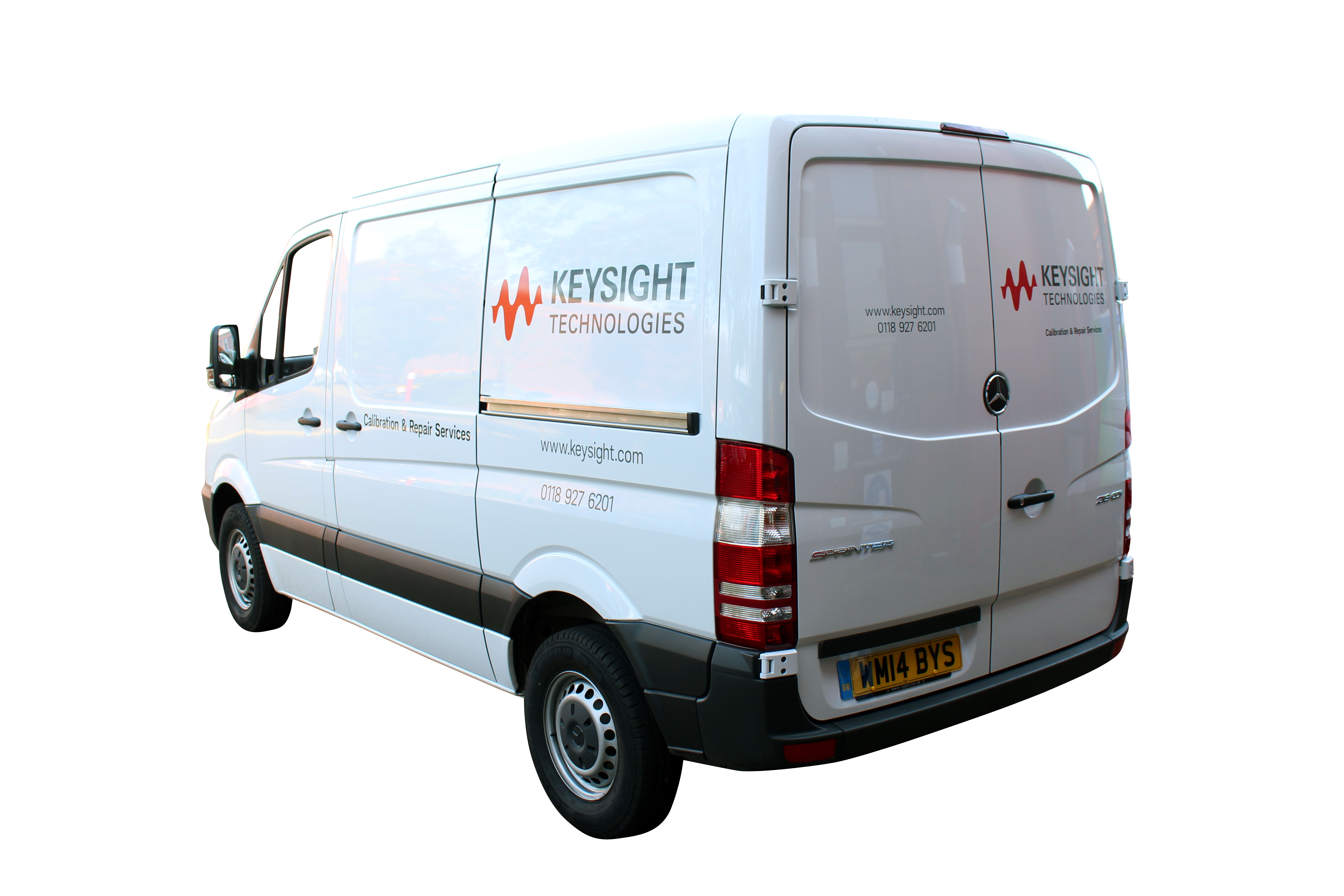  Courier picking up equipment for Keysight service.