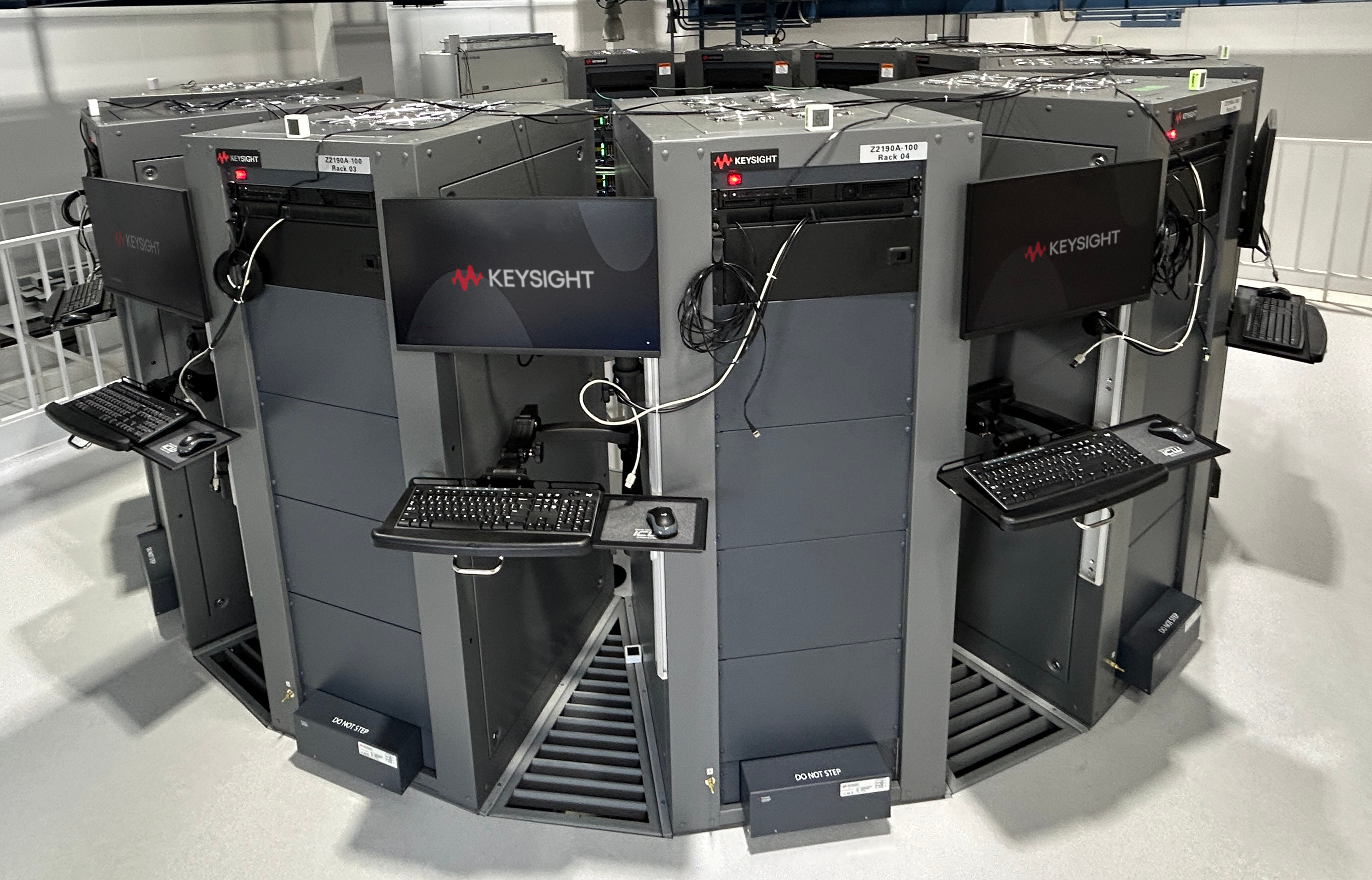 Keysight Quantum Control System 1000 Qubits AIST Japan