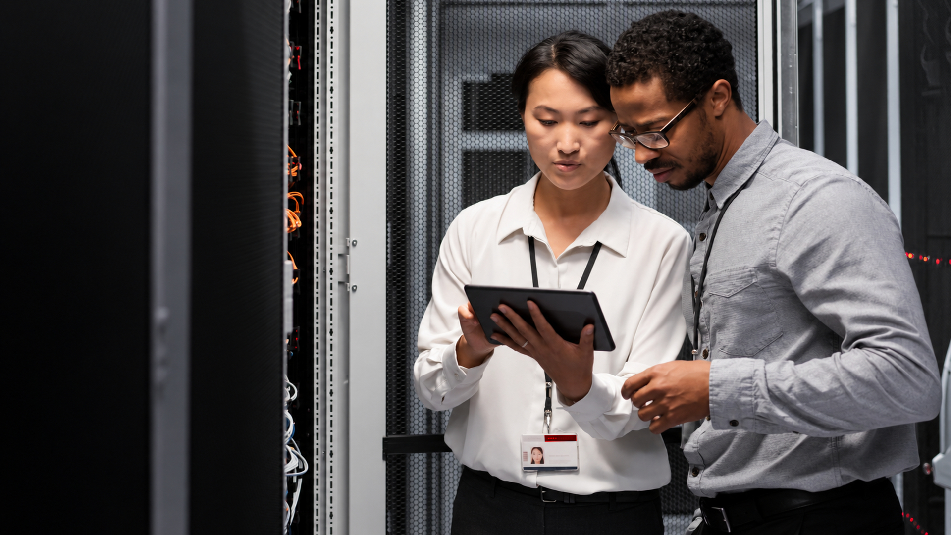 two evaluators in data center